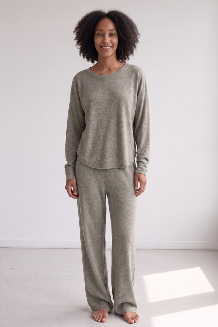 Knitted jumper and wide-leg trousers in taupe, worn, full-length front view